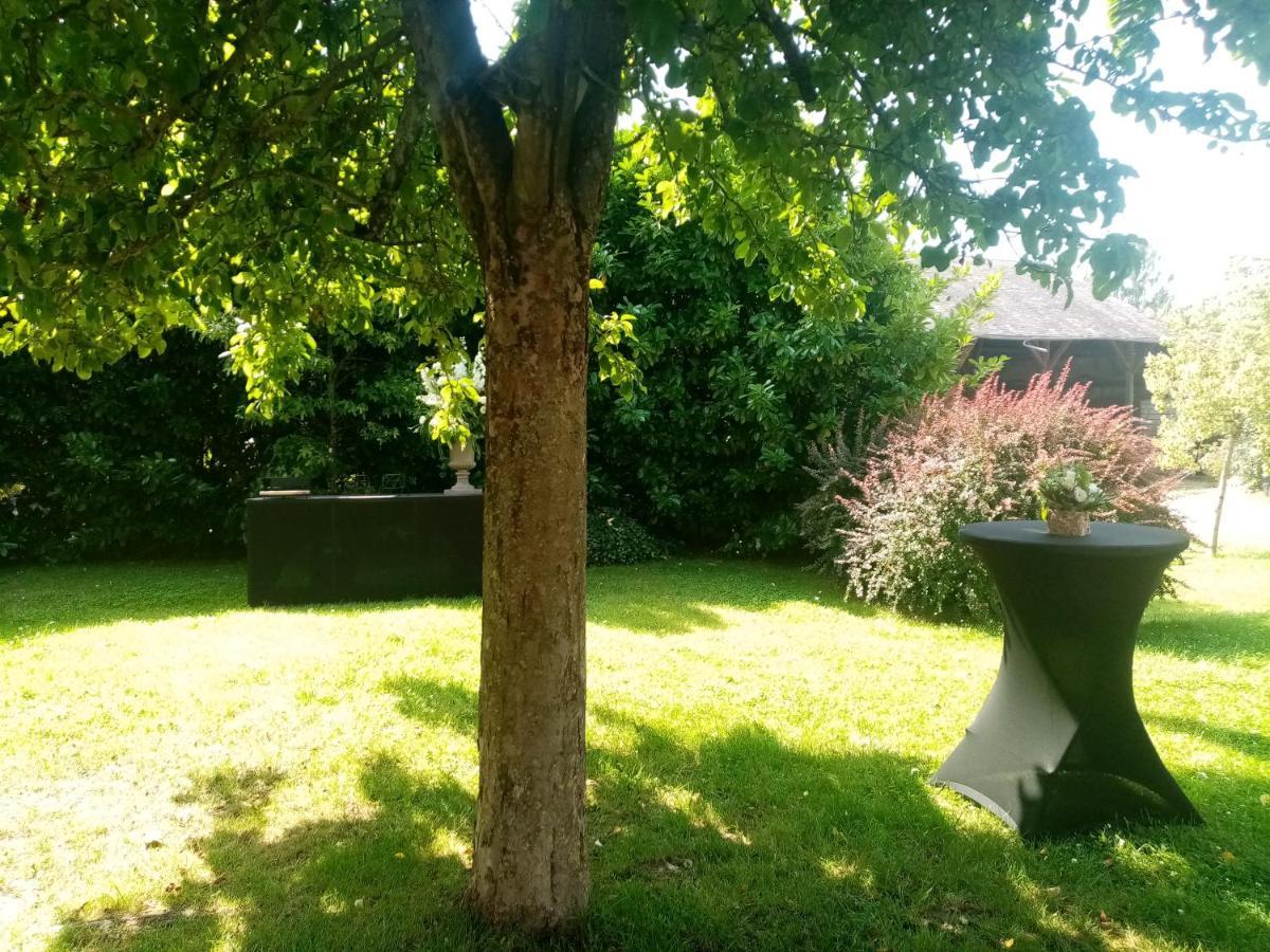 Bed and Breakfast La Ferme De Valeuse Morienval Esterno foto